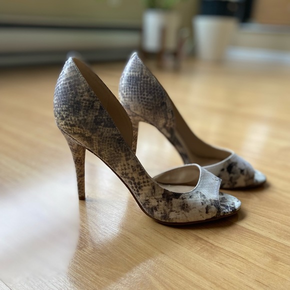 Light heels US7 - Picture 5 of 5